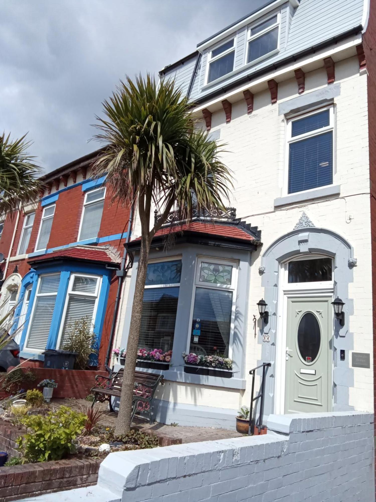 Heather Lea Guest Rooms Blackpool Exterior photo