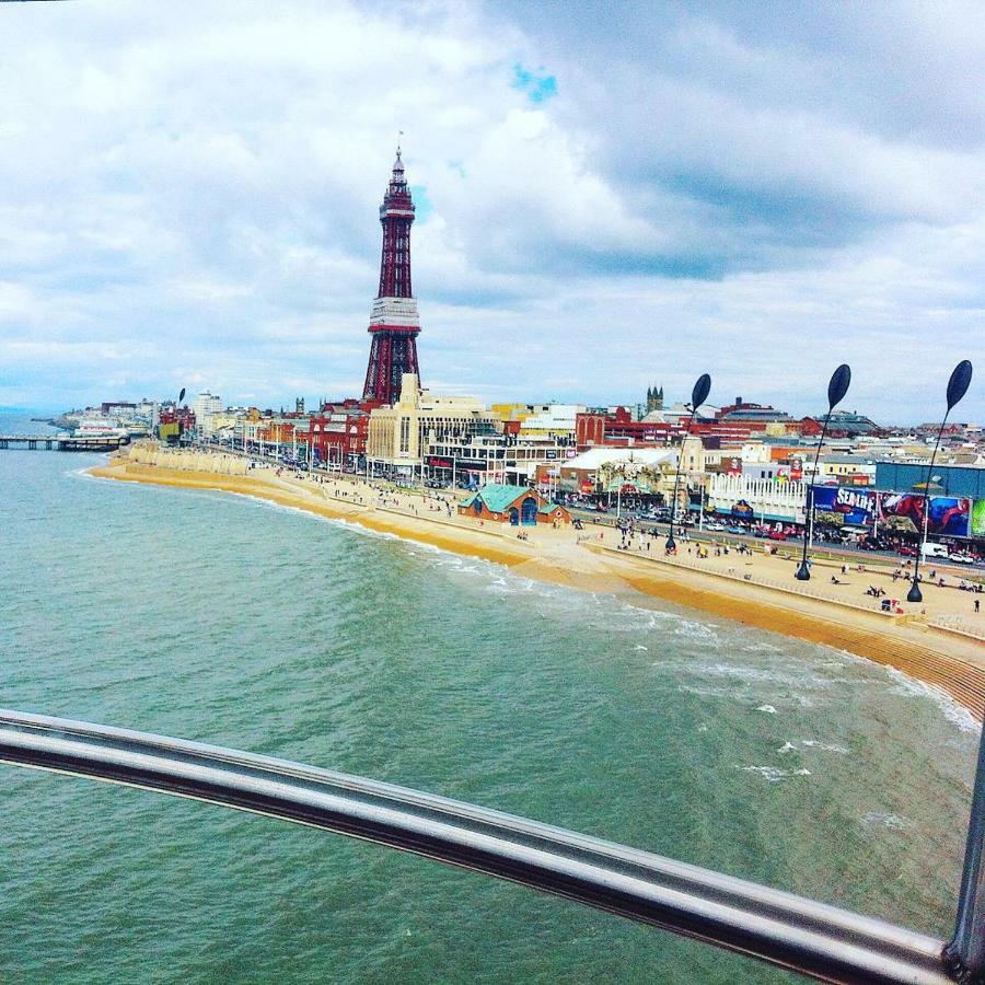 Heather Lea Guest Rooms Blackpool Exterior photo
